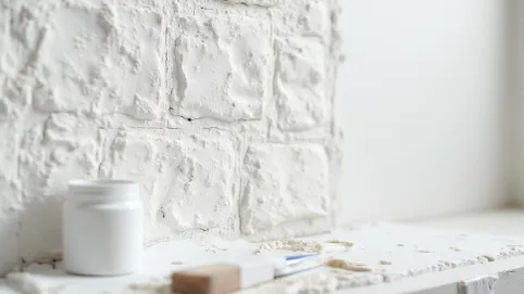 Jak pomalować kamień gipsowy na ścianie