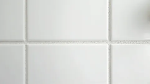 Układanie płytek 60x60 na ścianie